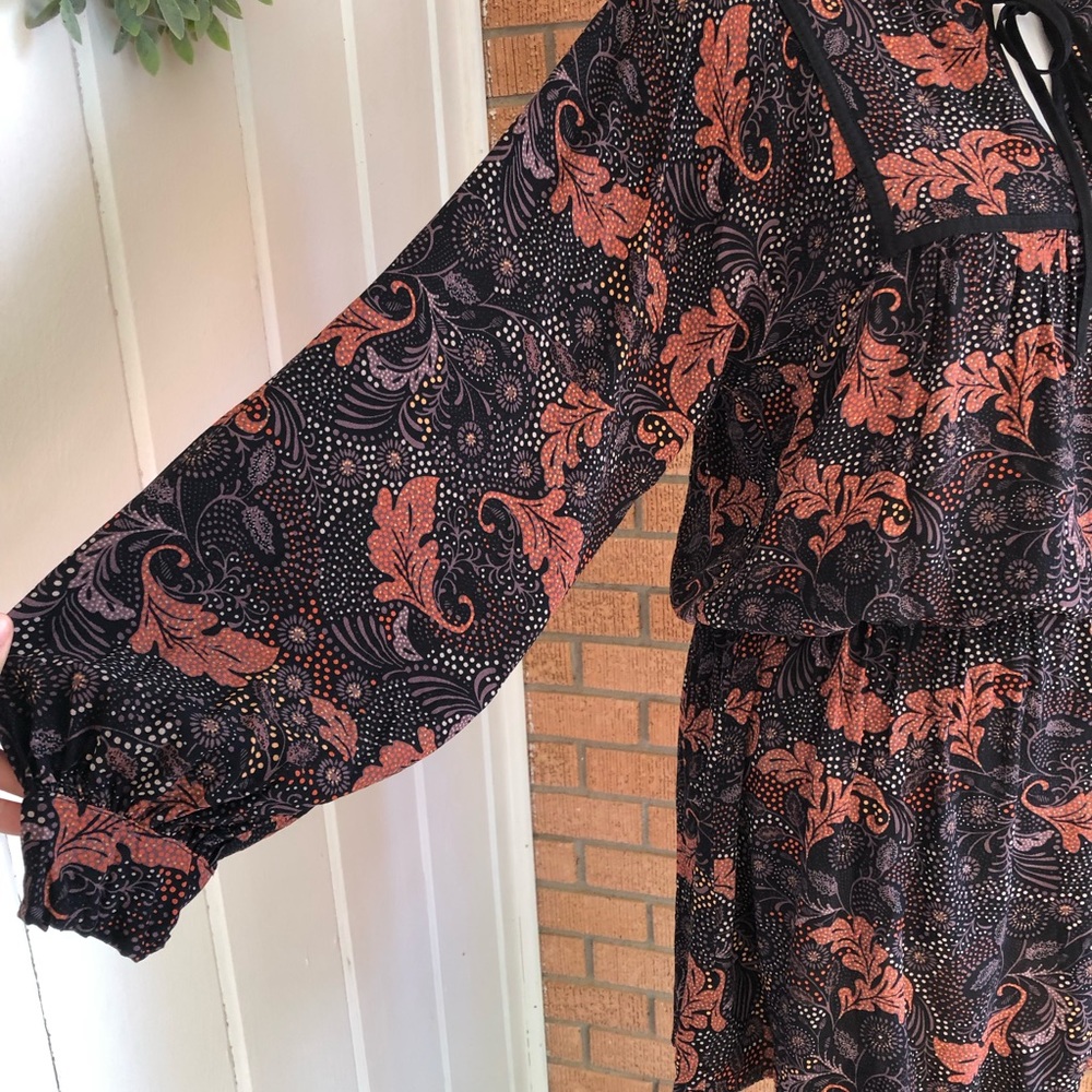SOLD Sanctuary Printed Long Sleeve Dress - Picture 5 of 8